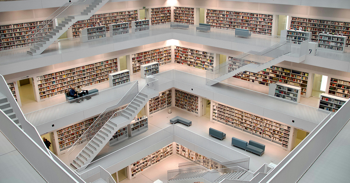 Build a knowledge base in HubSpot that customers actually use